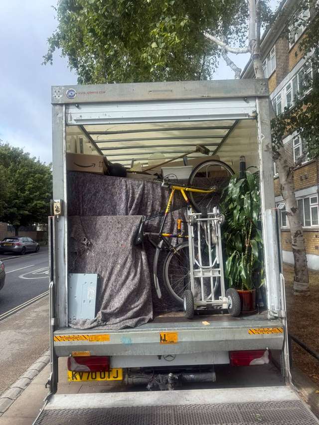 Removals in Enfield